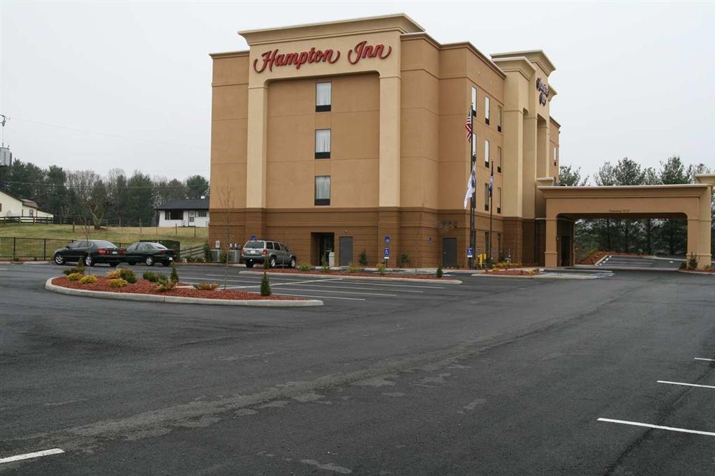 Hampton Inn Galax Esterno foto